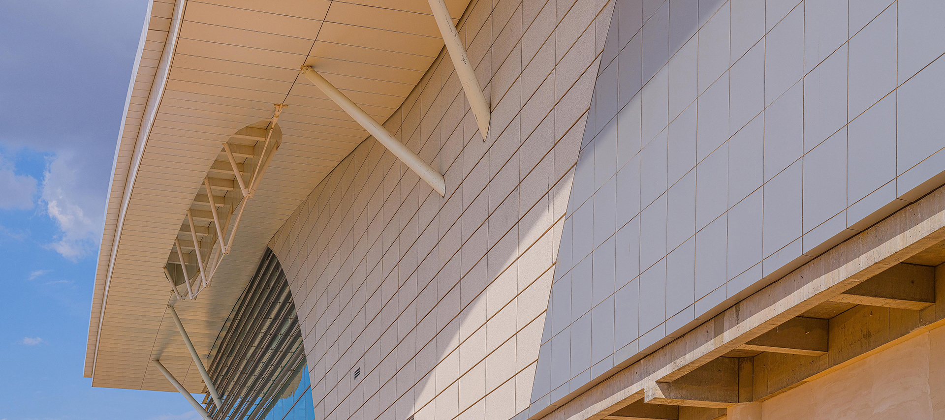 榆林榆陽機場T2航站樓擴建
