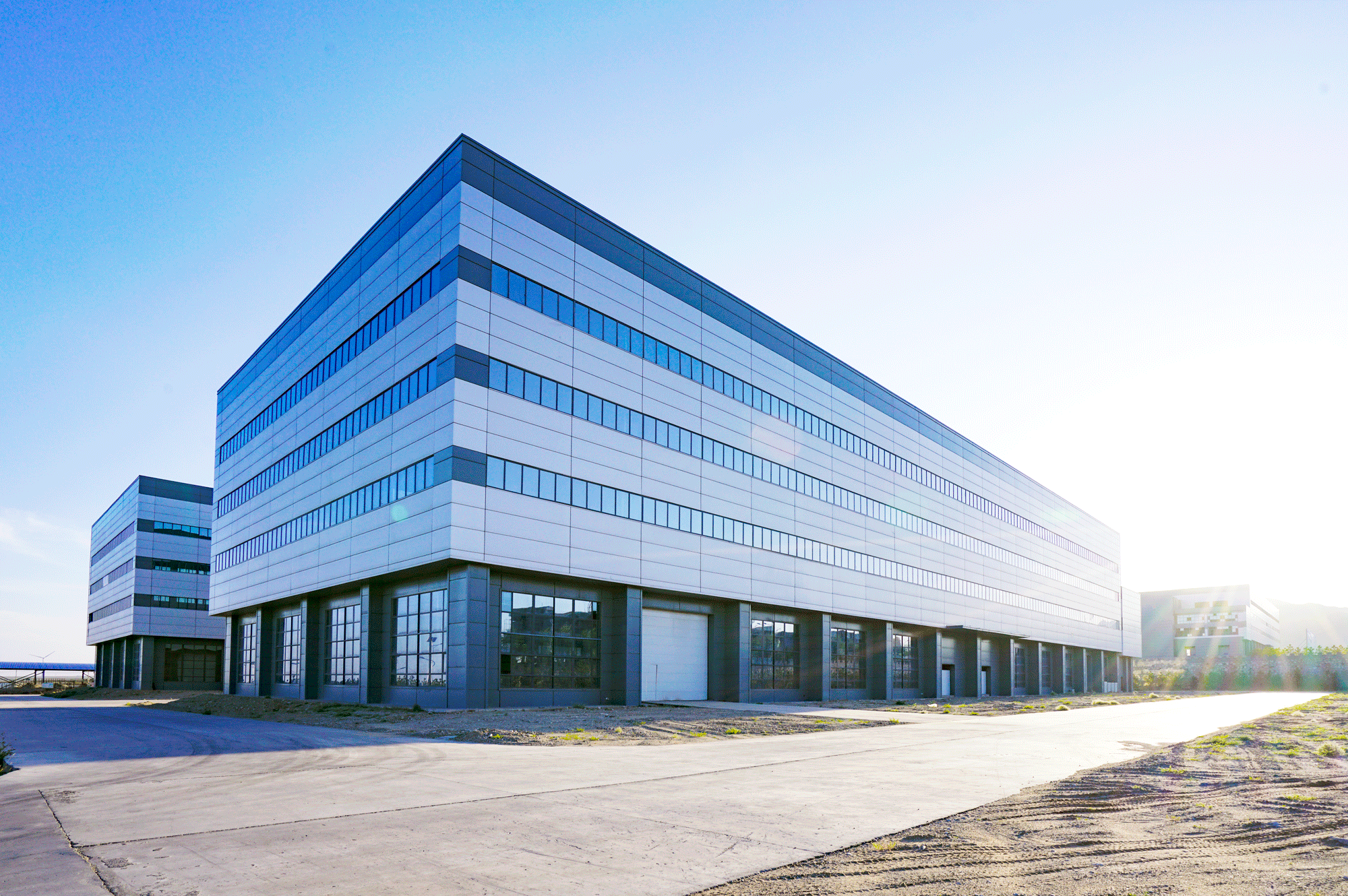 工業廠房怎么選巖棉夾芯板(圖1) 工業廠房怎么選巖棉夾芯板(圖1)