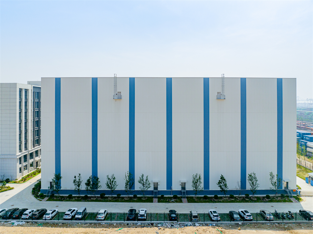 巖棉夾芯板廠家——萬事達巖棉夾芯板的特點是什么(圖1) 巖棉夾芯板廠家——萬事達巖棉夾芯板的特點是什么(圖1)