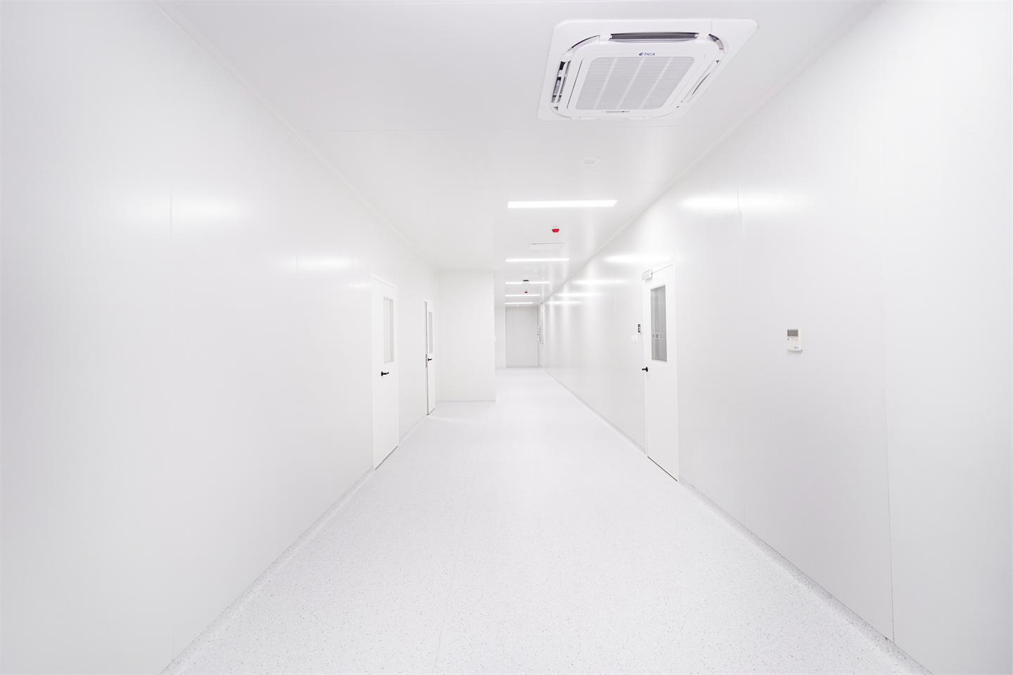 萬事達潔凈圍護系統丨賦能先進制造業,引領行業創新變革(圖9) 萬事達潔凈圍護系統丨賦能先進制造業,引領行業創新變革(圖9)