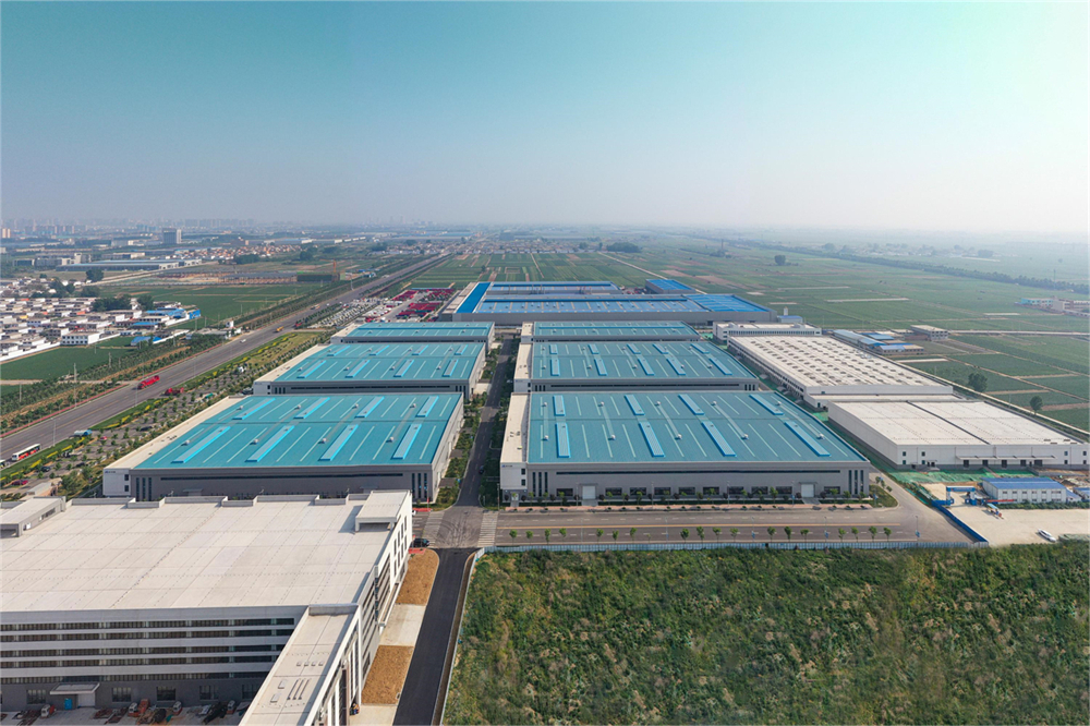 巖棉夾芯板在產(chǎn)業(yè)園中的應(yīng)用(圖13)