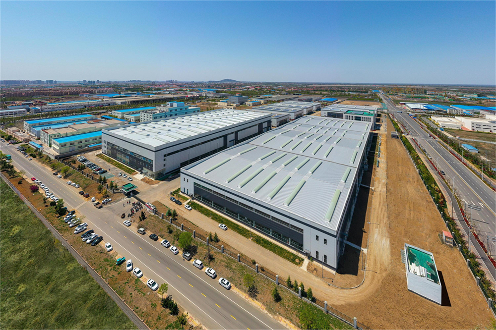 巖棉夾芯板在產(chǎn)業(yè)園中的應(yīng)用(圖11)