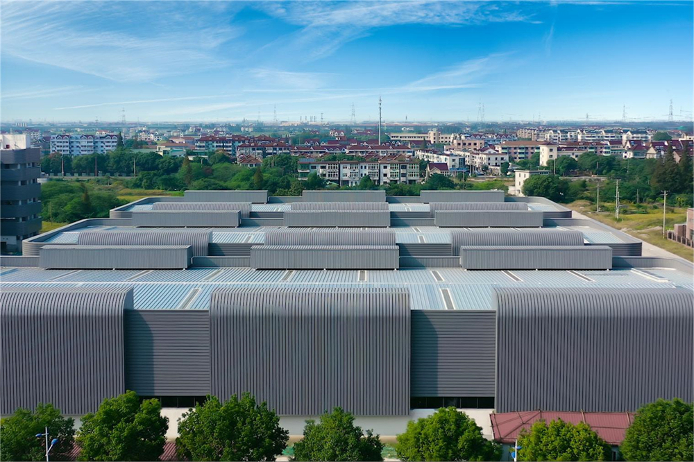 巖棉夾芯板在產(chǎn)業(yè)園中的應(yīng)用(圖3)