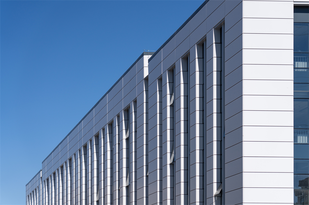 金屬幕墻的分類(圖2) 金屬幕墻的分類(圖2)