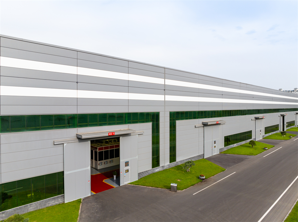 聚氨酯封邊巖棉夾芯板的特點(圖2) 聚氨酯封邊巖棉夾芯板的特點(圖2)