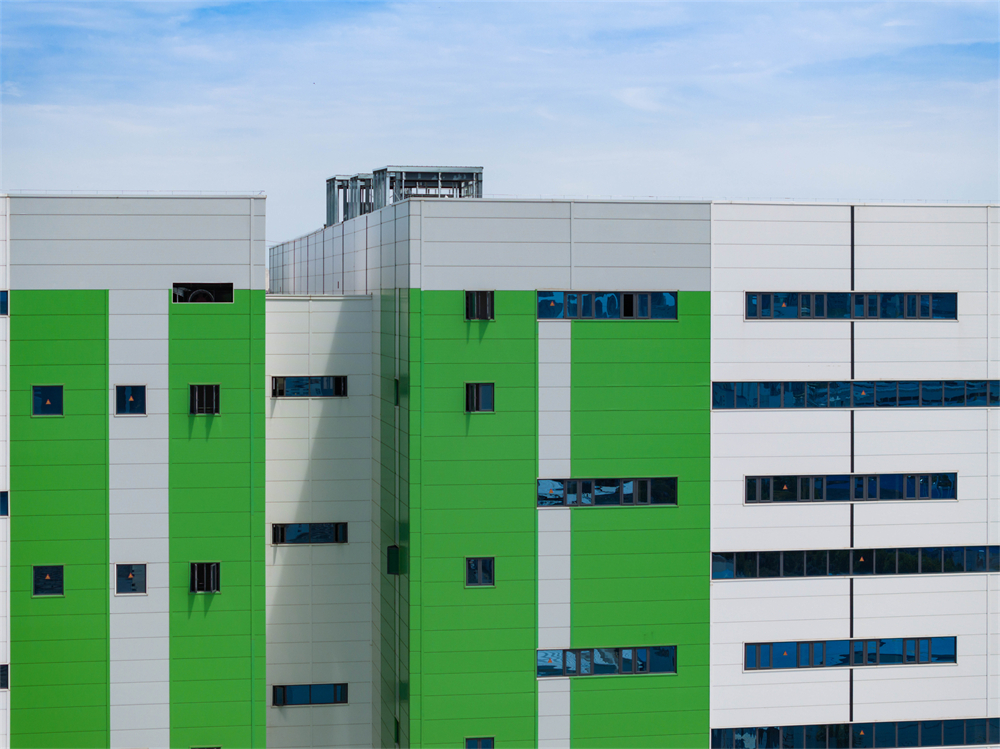 萬事達夾芯板墻面系統的特點(圖1) 萬事達夾芯板墻面系統的特點(圖1)