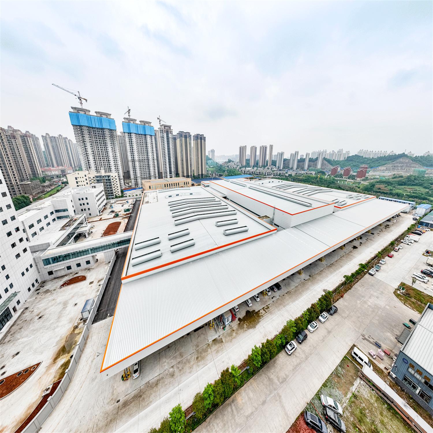 均瑤宜昌基地背后的綠色智慧,看裝配式鋼結構的應用優勢(圖9) 均瑤宜昌基地背后的綠色智慧,看裝配式鋼結構的應用優勢(圖9)