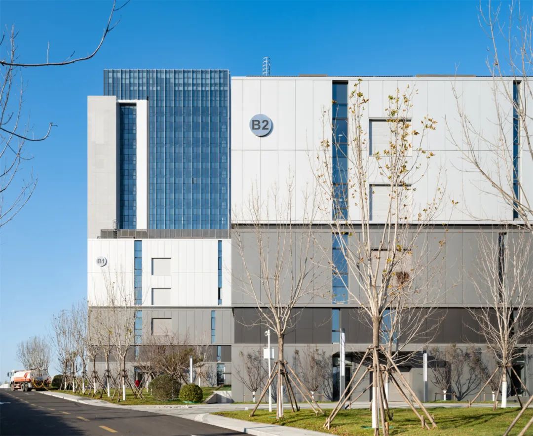 萬事達30天極速交付，賦能環磁山項目幕墻美學！(圖5)